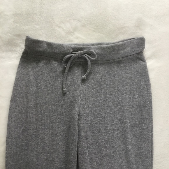 Super comfy lightweight grey joggers - Picture 3 of 5